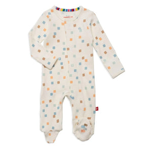 Magnetic closure -Hip To Be Square Magnetic Footie